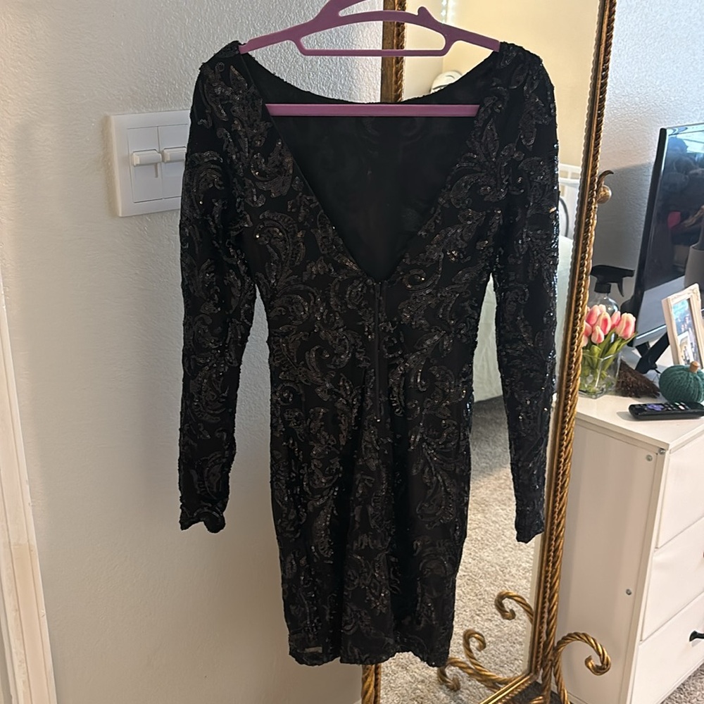 Windsor Sequin Dress - Picture 3 of 6